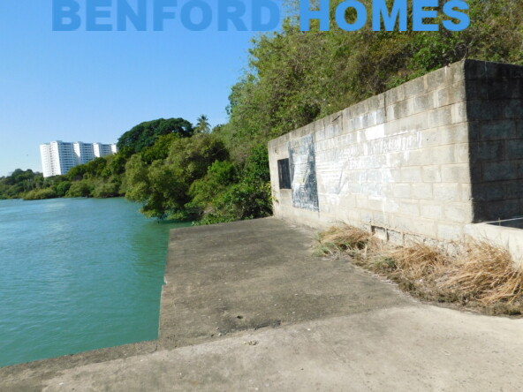 2.3 acres Land on the creek side near Nyali bridge | Benford Homes
